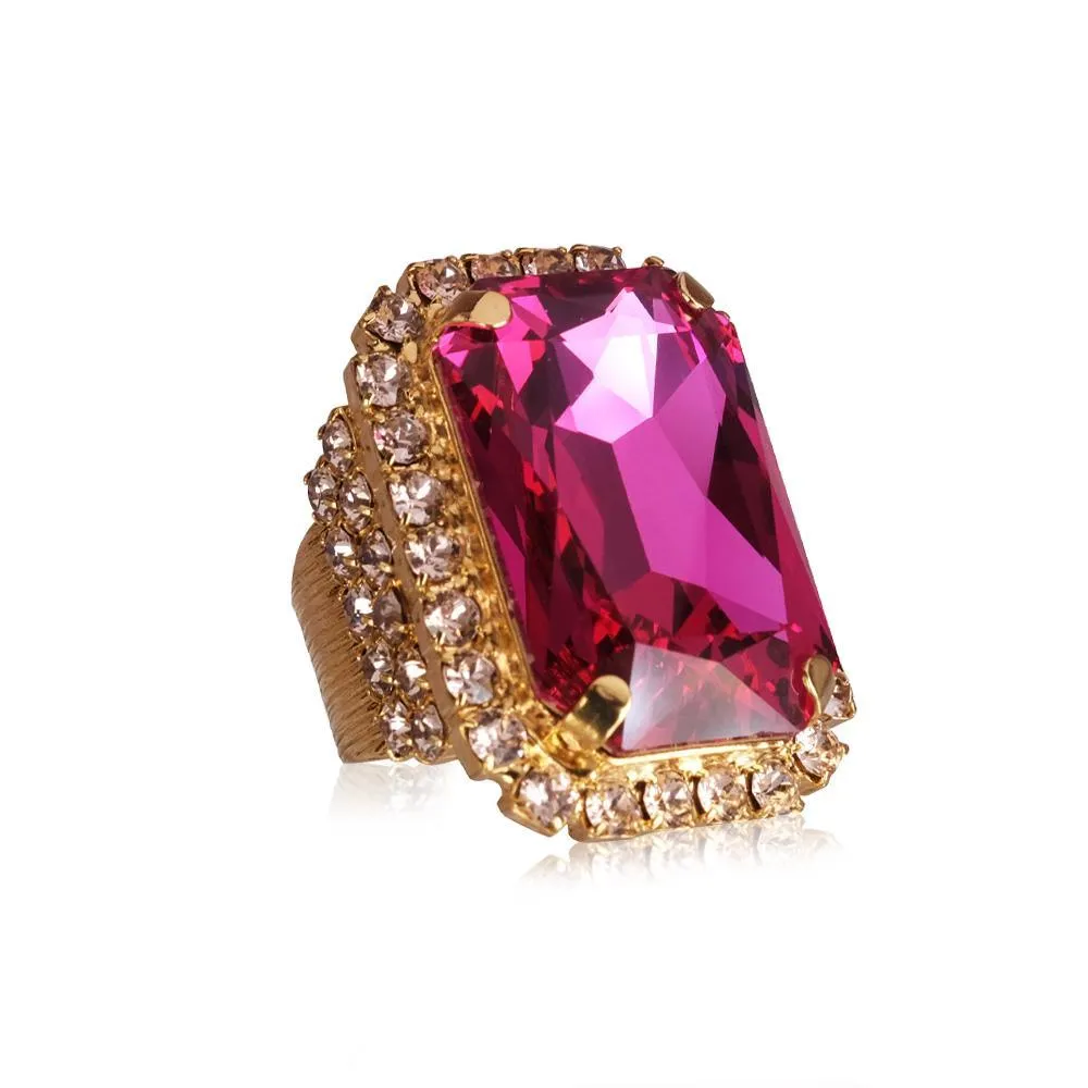 Alexa Cocktail Ring / Fuchsia