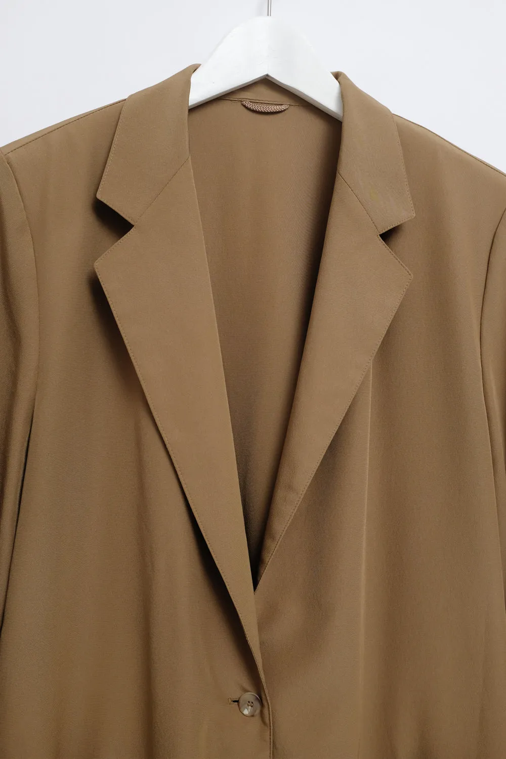 BEIGE SILKY VINTAGE SUMMER BLAZER