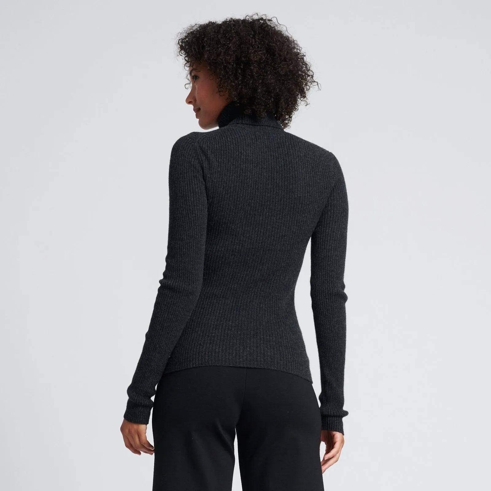 Cashmere Ribbed Turtleneck