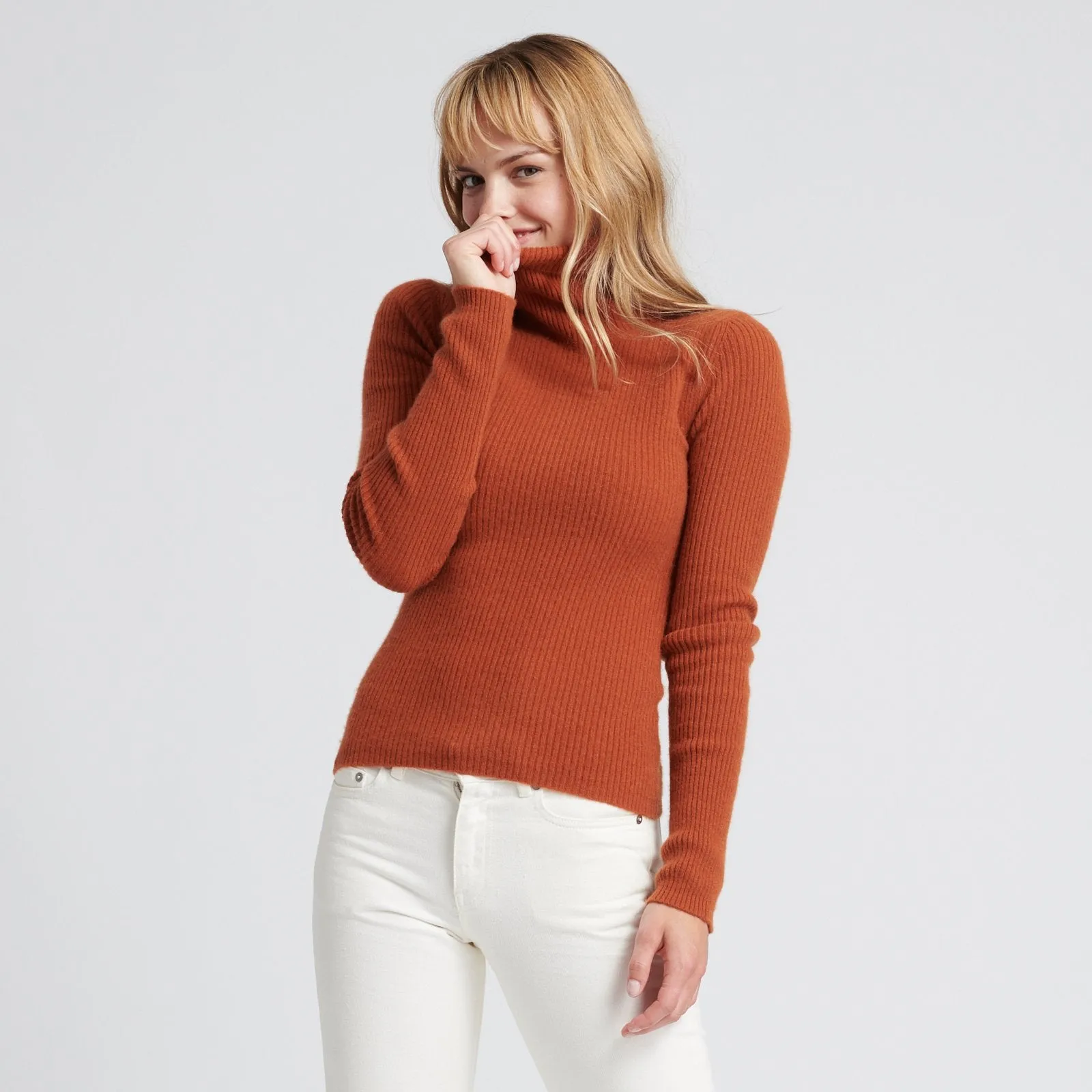 Cashmere Ribbed Turtleneck