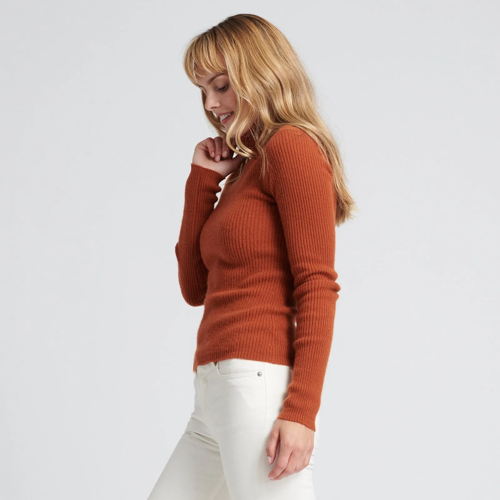 Cashmere Ribbed Turtleneck