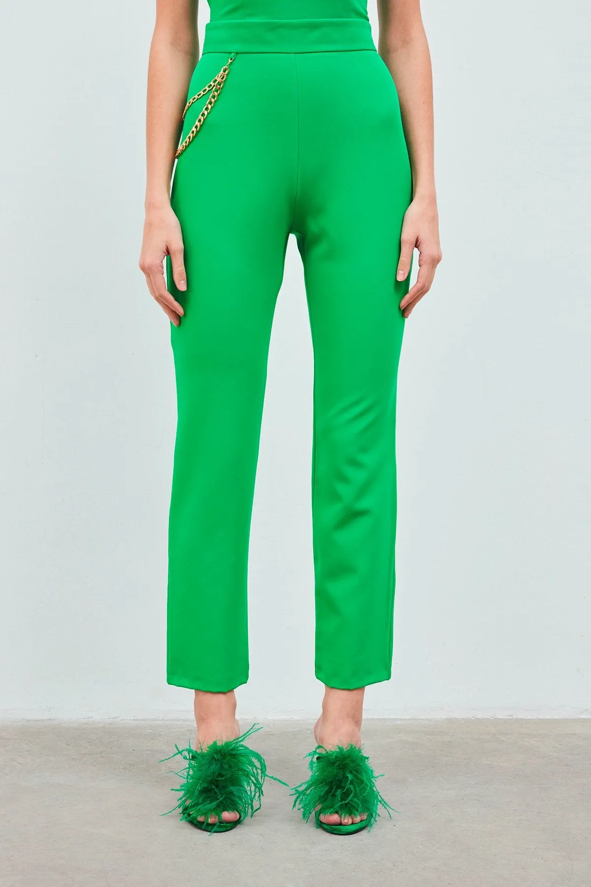 Chain Accessory Trousers - GREEN