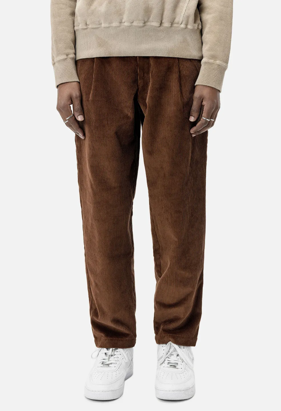 Corduroy Wide Tuck Pants / Brown