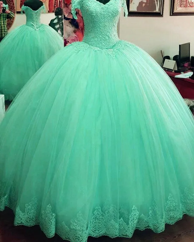 Elegant lace appliques tulle ball gowns quinceanera dresses