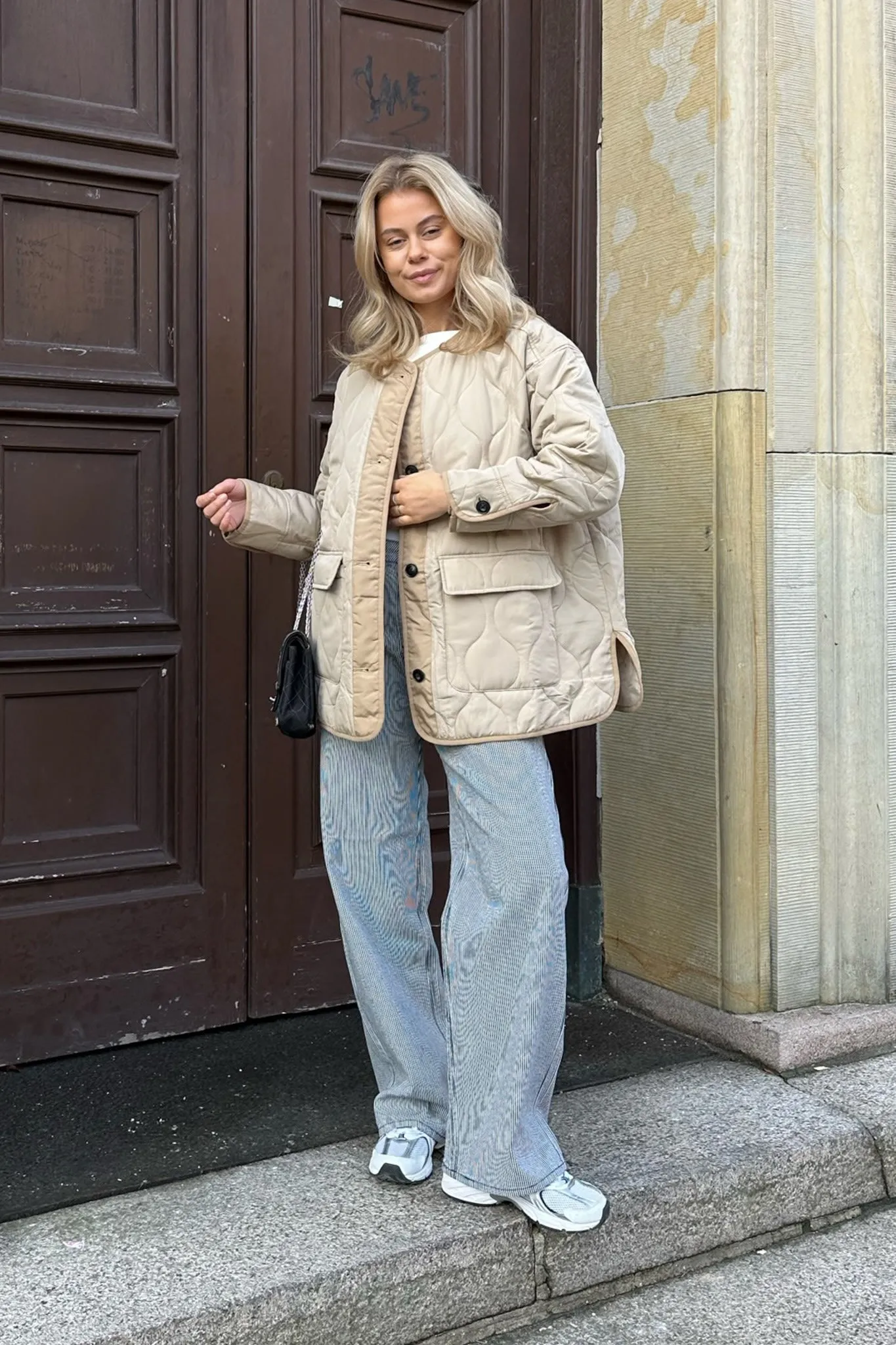 ONLCharlee Oversized Jakke - Beige