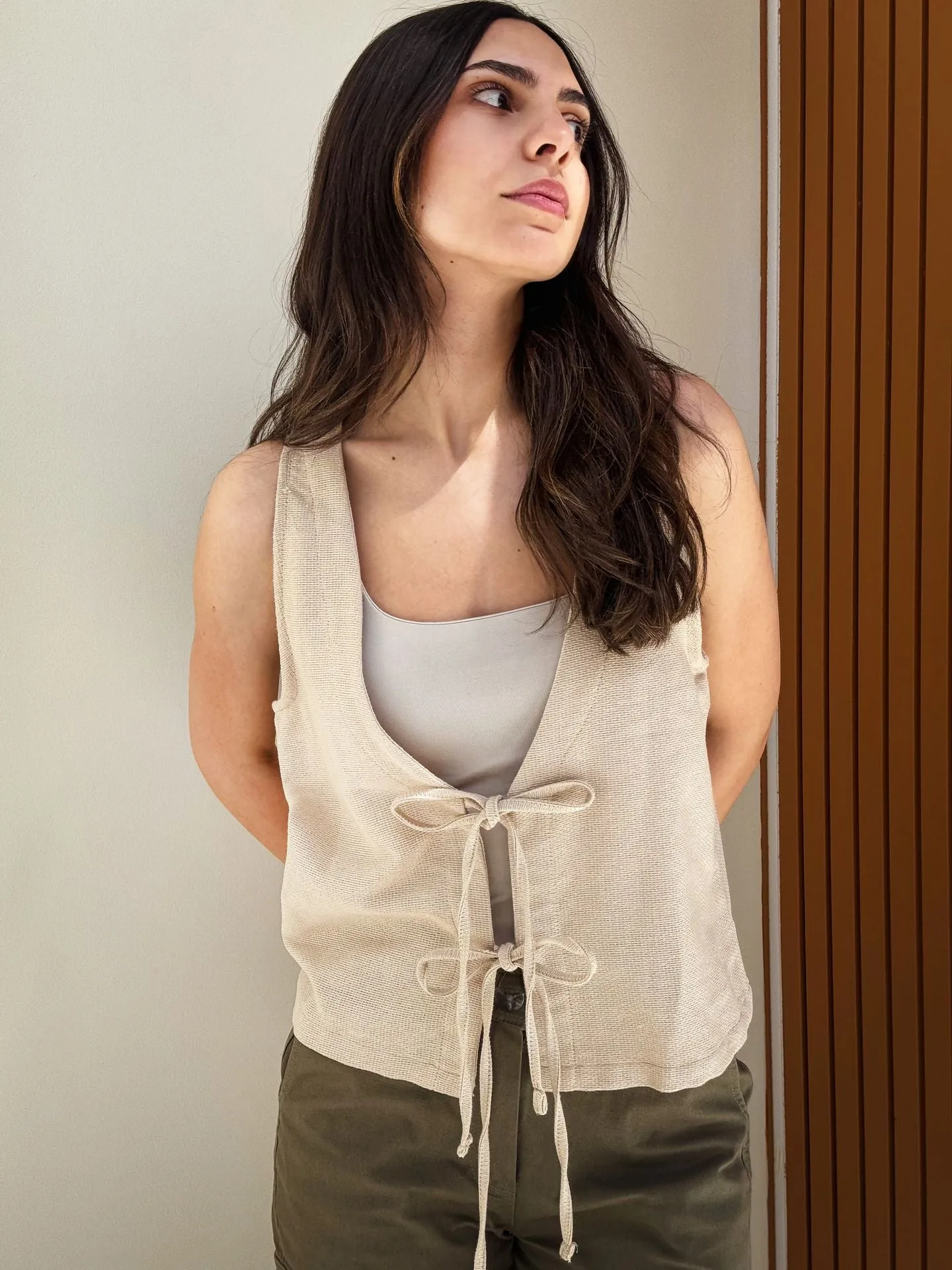 Tie Front Knitted Vest Beige